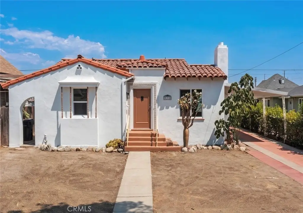 932 6th Street, Redlands, CA 92374 - #1