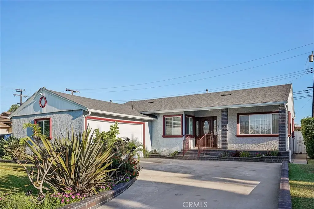 732 E Charron Place, Compton, CA 90220 - Image #1