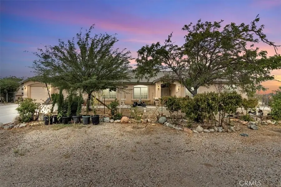 12008 Sierra Vista Road, Phelan, CA 92371 - Image #2