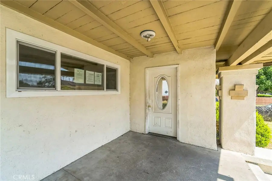 1827 W 51st Street, Los Angeles, CA 90062 - Image #2
