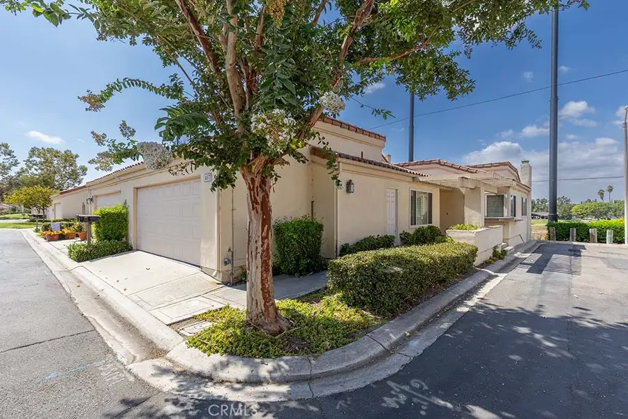 407 Thunderbird Court, Fullerton, CA 92835 - Image #2