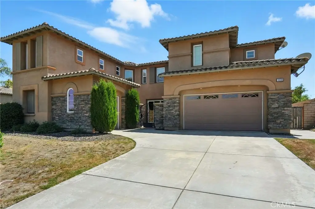18338 Lakepointe Drive, Riverside, CA 92503 - Image #1