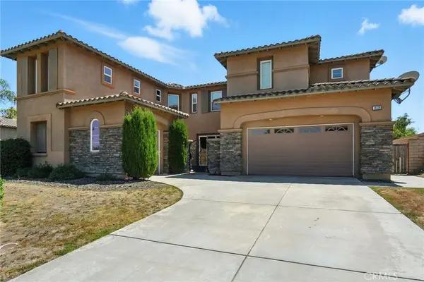18338 Lakepointe Drive, Riverside, CA 92503