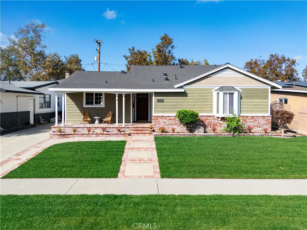 2725 Ladoga Avenue, Long Beach, CA 90815 - Image #1
