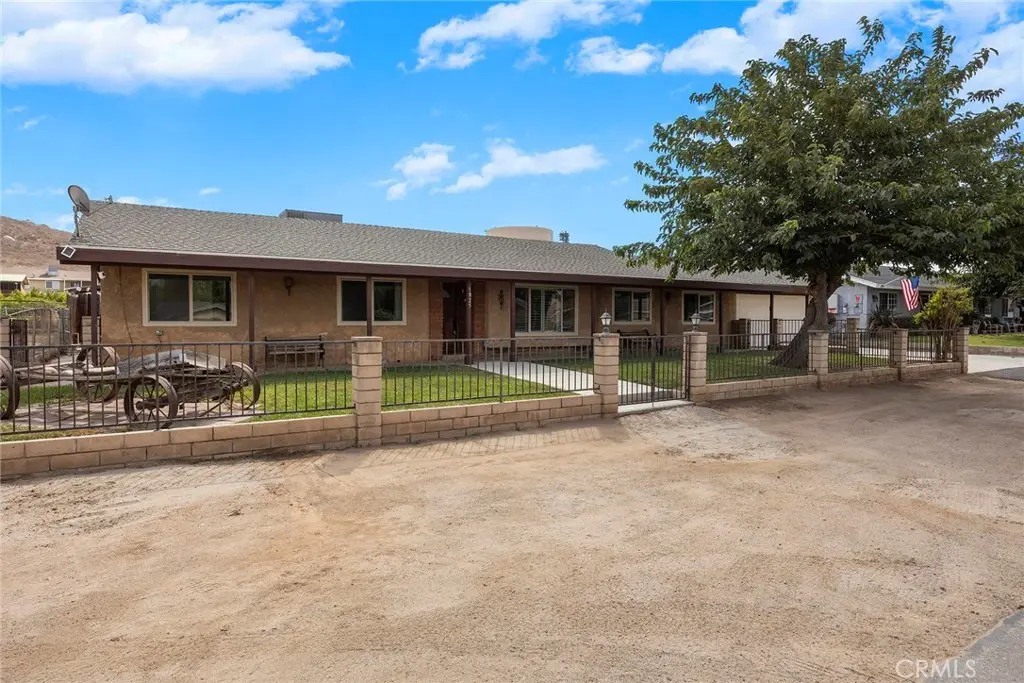 1825 Tonto Bar, Norco, CA 92860 - #1