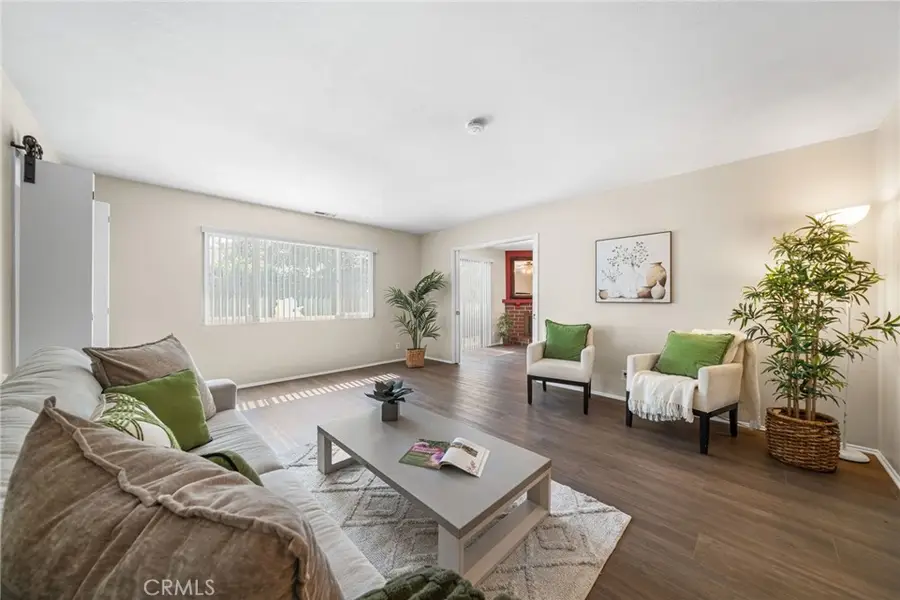 1024 E Tularosa, Orange, CA 92866 - Image #2