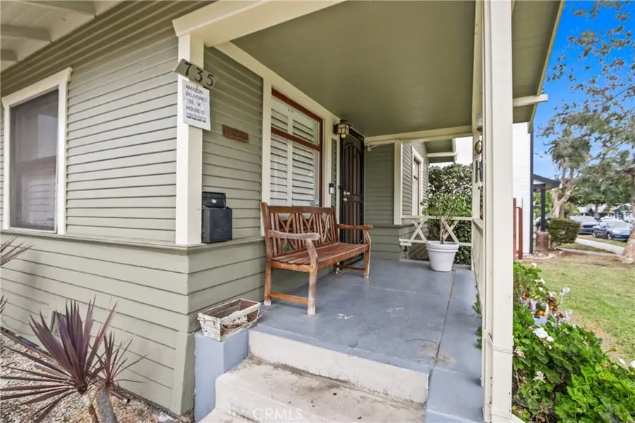 735 Newport Avenue, Long Beach, CA 90804 - Image #3