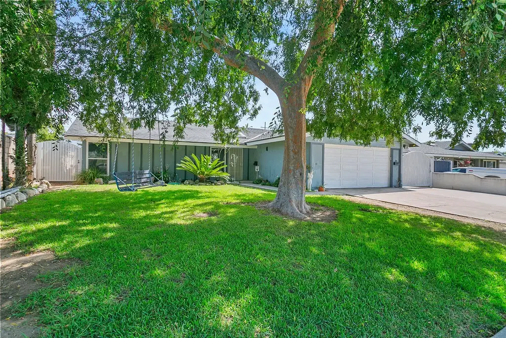 129 S Kathleen Lane, Orange, CA 92869 - #1