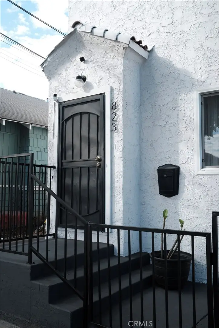 823 E. 10th St., Long Beach, CA 90813 - Image #2