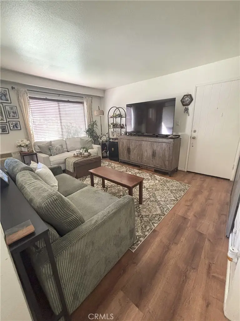 1345 Cabrillo Park #J11, Santa Ana, CA 92701 - Image #2