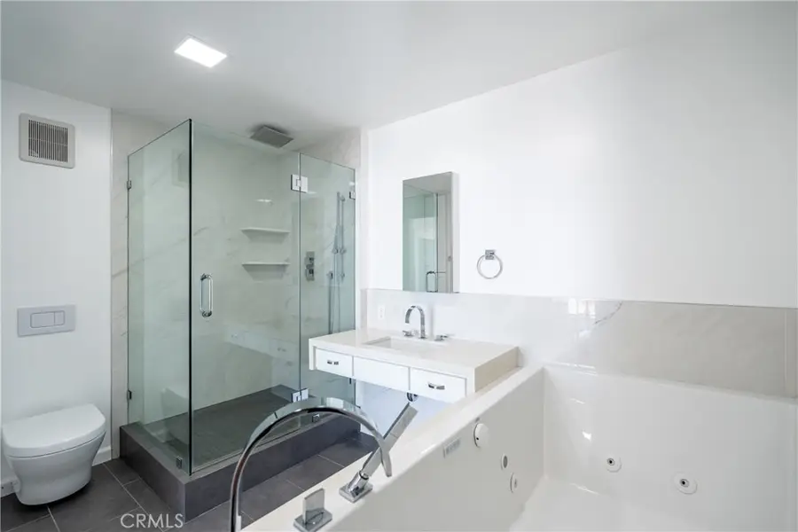 531 Esplanade #713, Redondo Beach, CA 90277 - Image #2