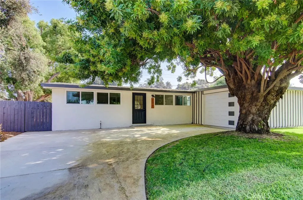 3881 Manchester Place, Riverside, CA 92503 - #1