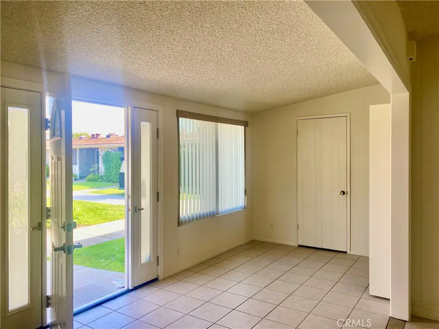 13741 Annadale Dr., M1-18k, Seal Beach, CA 90740 - Image #2