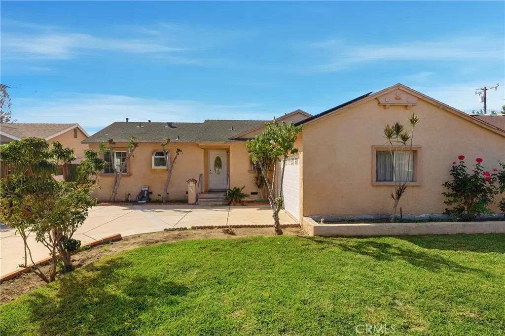 665 Hennipen, Pomona, CA 91768 - #1