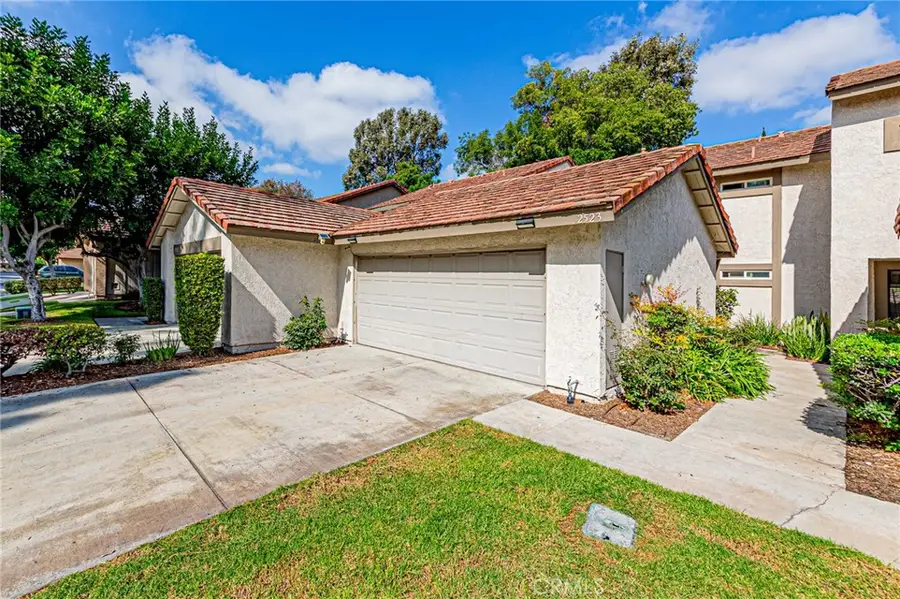 2523 Cypress Point Drive, Fullerton, CA 92833 - Image #2