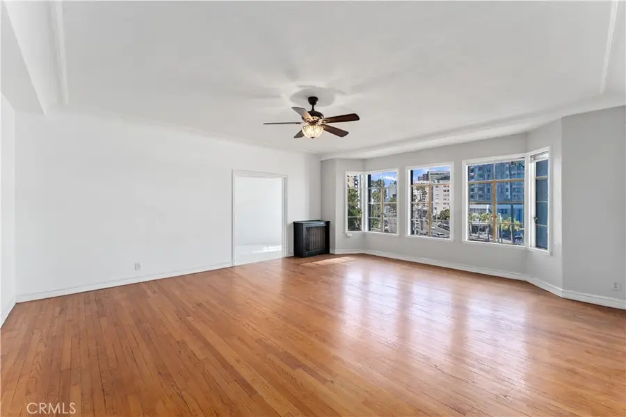 800 E Ocean Boulevard #306, Long Beach, CA 90802 - Image #3