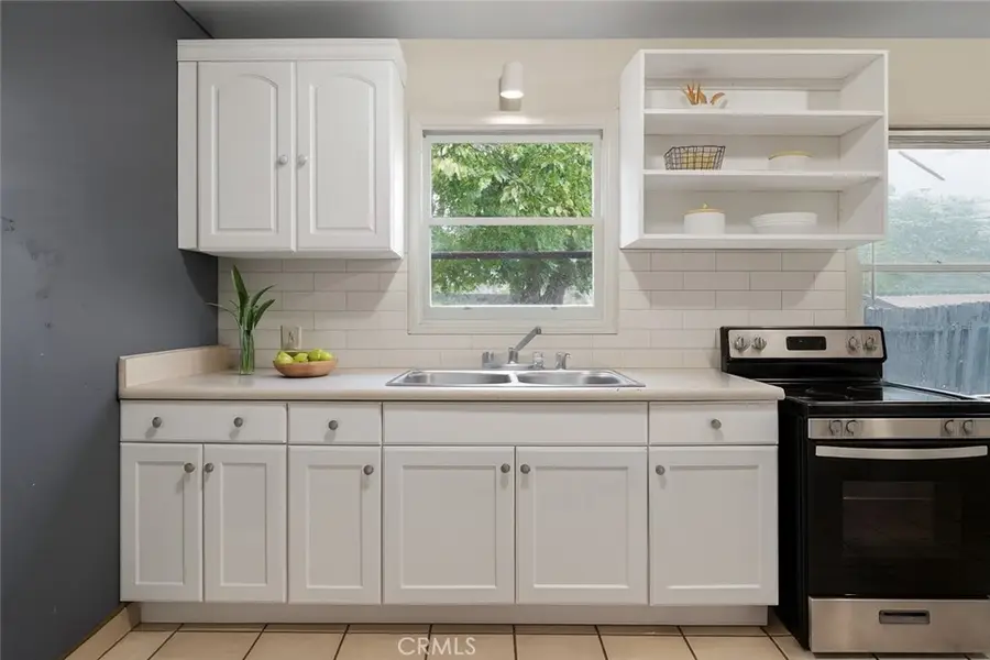 893 N 2nd Street, Porterville, CA 93257 - Image #3