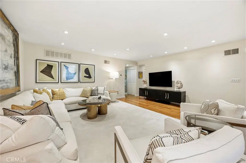 11687 Bellagio Road #12, Los Angeles, CA 90049 - Image #1