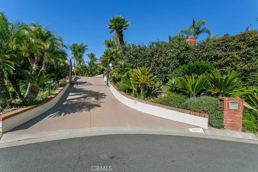 18811 Ridgeview, Villa Park, CA 92861 - Image #3