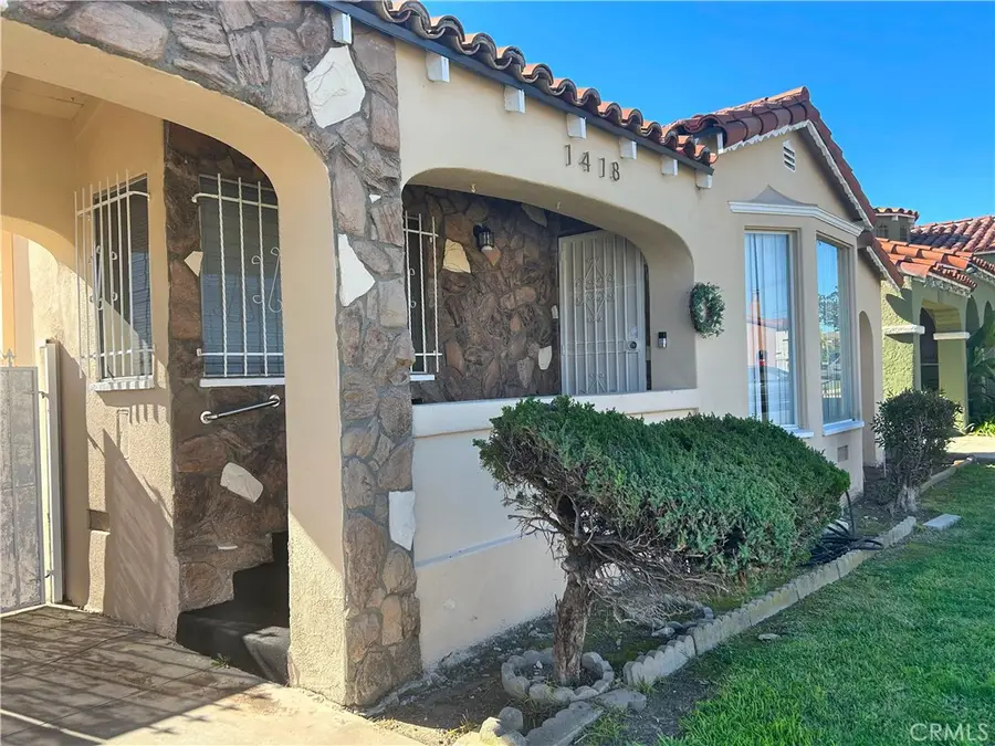 1418 W 93rd, Los Angeles, CA 90047 - #2