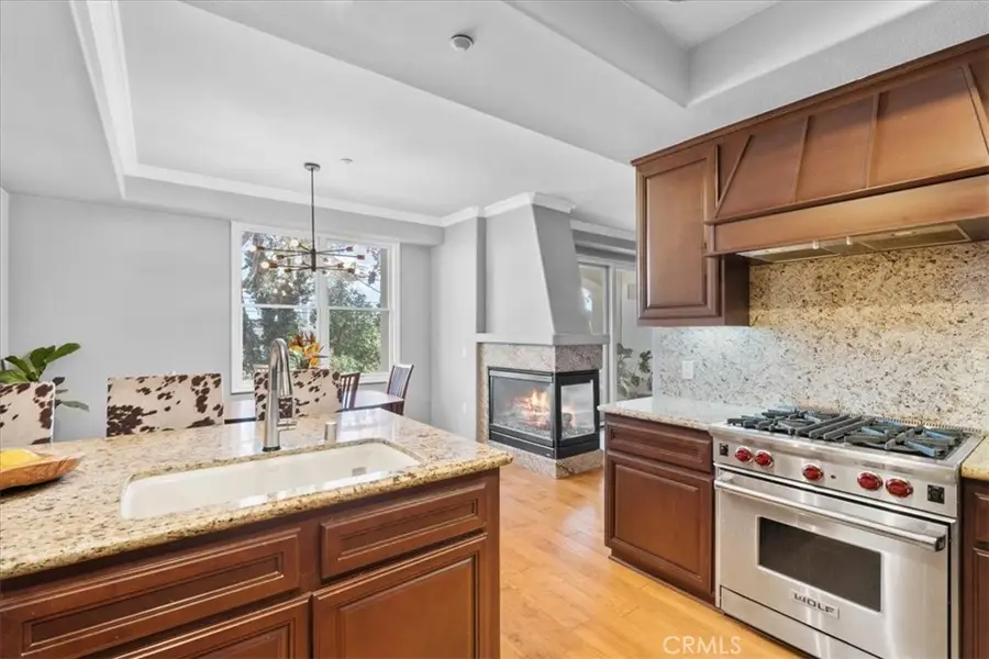 401 Bernard #202, Costa Mesa, CA 92627 - #3