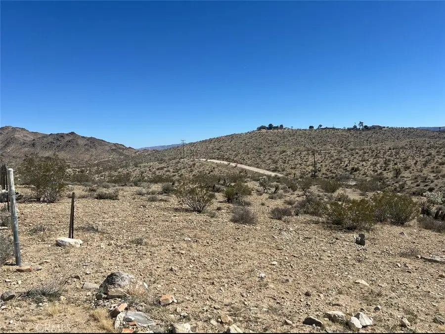 4515 Alta Avenue, Yucca Valley, CA 92284 - #2