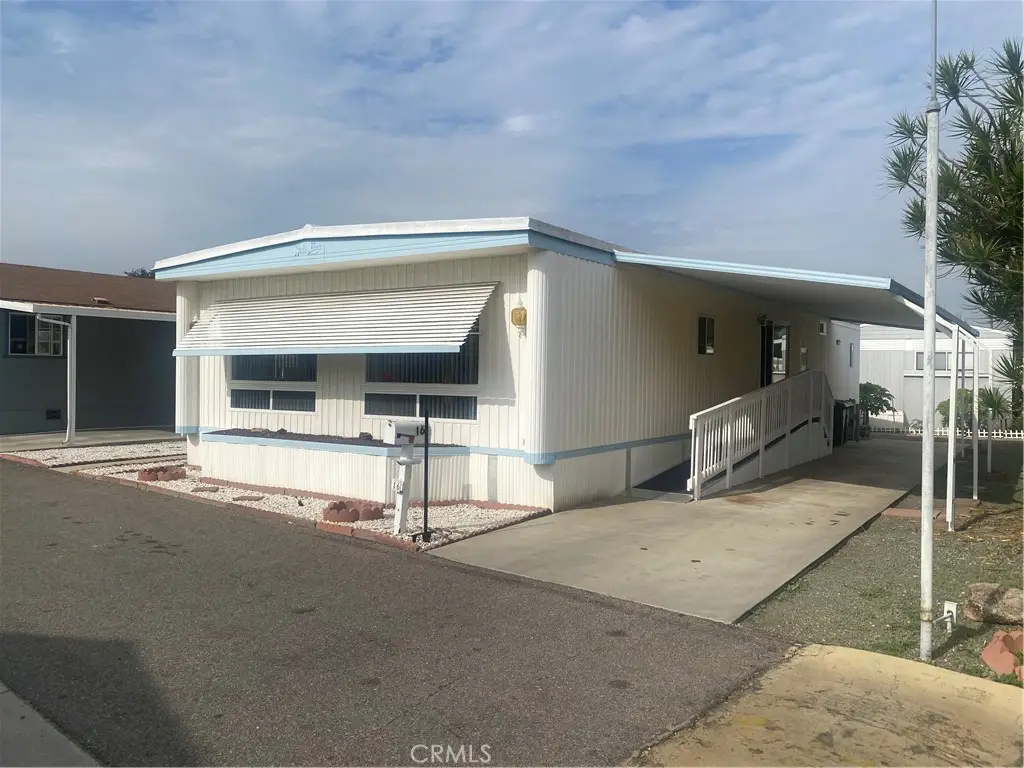 16 Palm Via, Anaheim, CA 92801 - #1