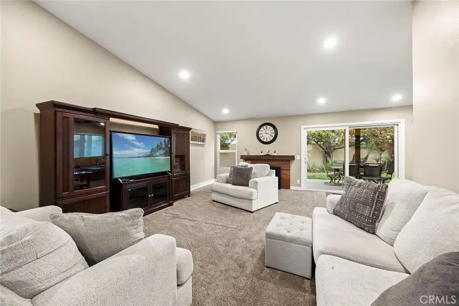 404 E Riverboat Way, Orange, CA 92865 - Image #3