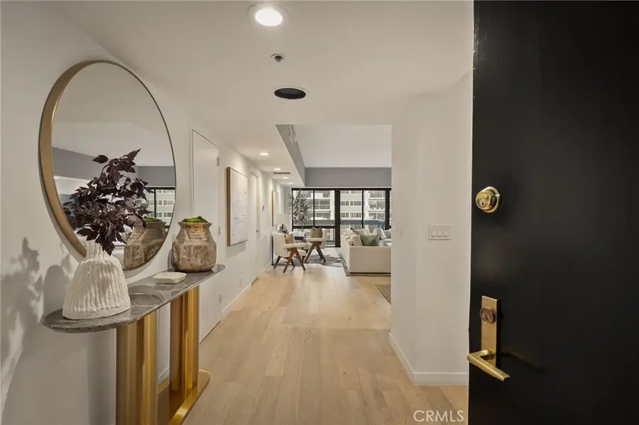 10445 Wilshire, Los Angeles, CA 90024 - Image #3