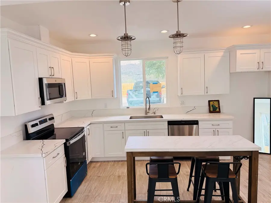 9888 Terrace Drive, Morongo Valley, CA 92256 - Image #3