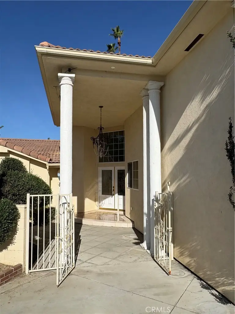 1981 Park, Hemet, CA 92544 - #2