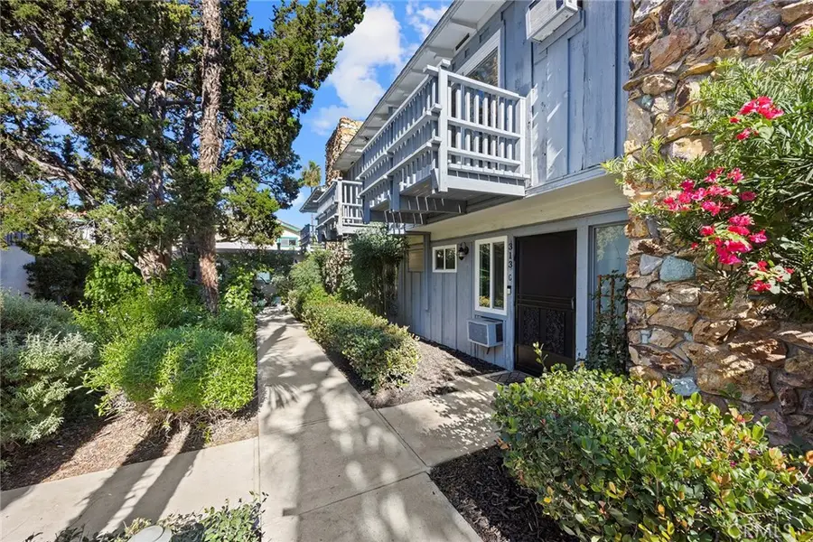 313 N Acacia #c, Fullerton, CA 92831 - Image #2
