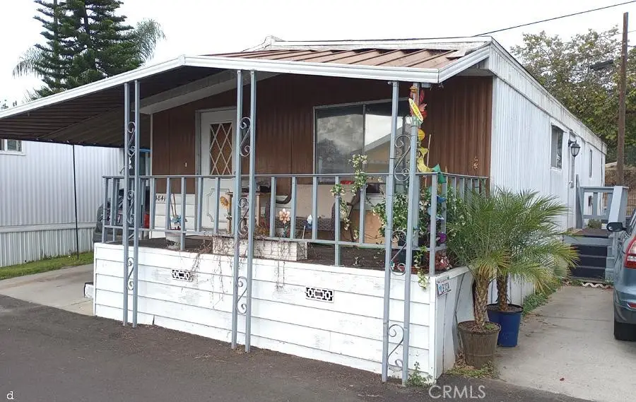 4841 Holly Avenue, Long Beach, CA 90805 - Image #1