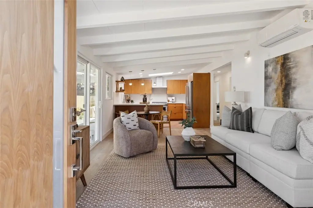 21 La Cadena Street, Santa Barbara, CA 93103 - Image #1