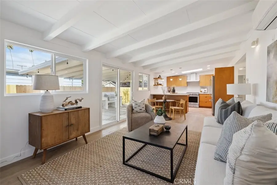 21 La Cadena Street, Santa Barbara, CA 93103 - Image #2