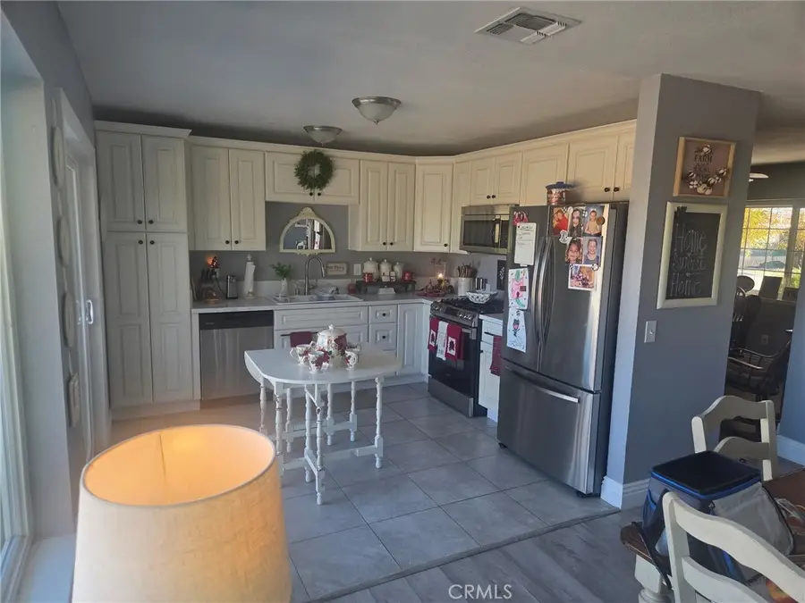 14220 Deer Trail, Victorville, CA 92392 - #2