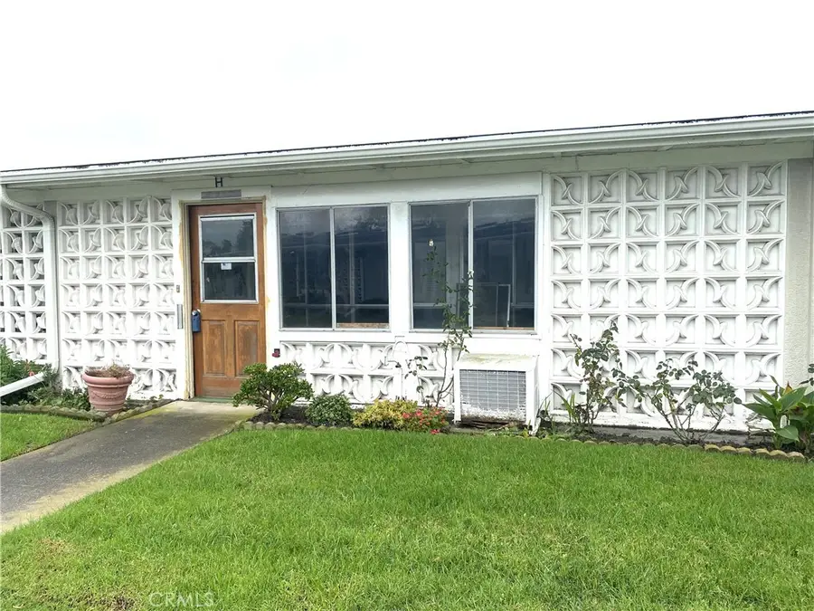 1621 Monterey Rd., M2-19h, Seal Beach, CA 90740 - #2