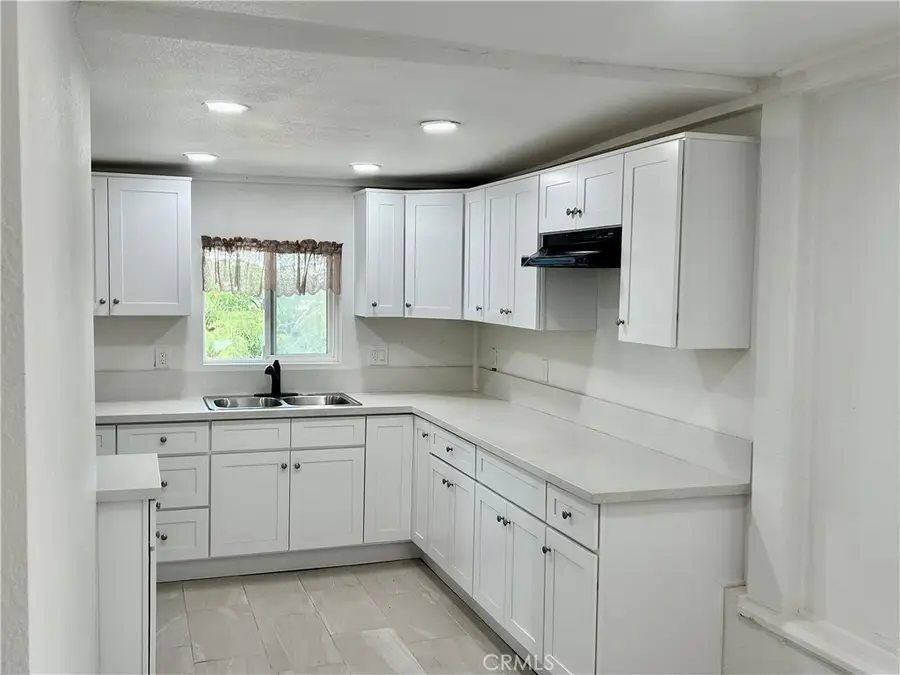 128 130 E 1st, Buttonwillow, CA 93206 - Image #3