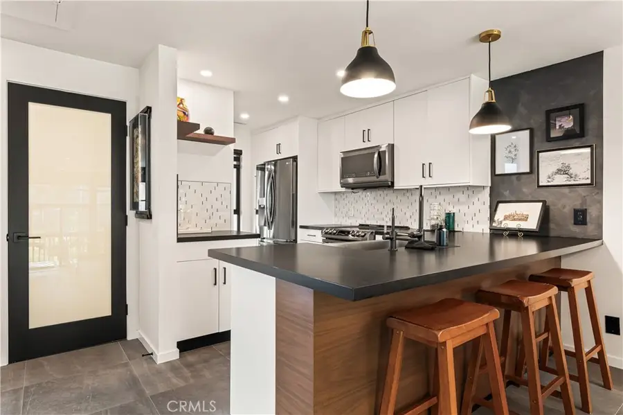 5118 Marina Pacifica Dr S, Long Beach, CA 90803 - Image #3