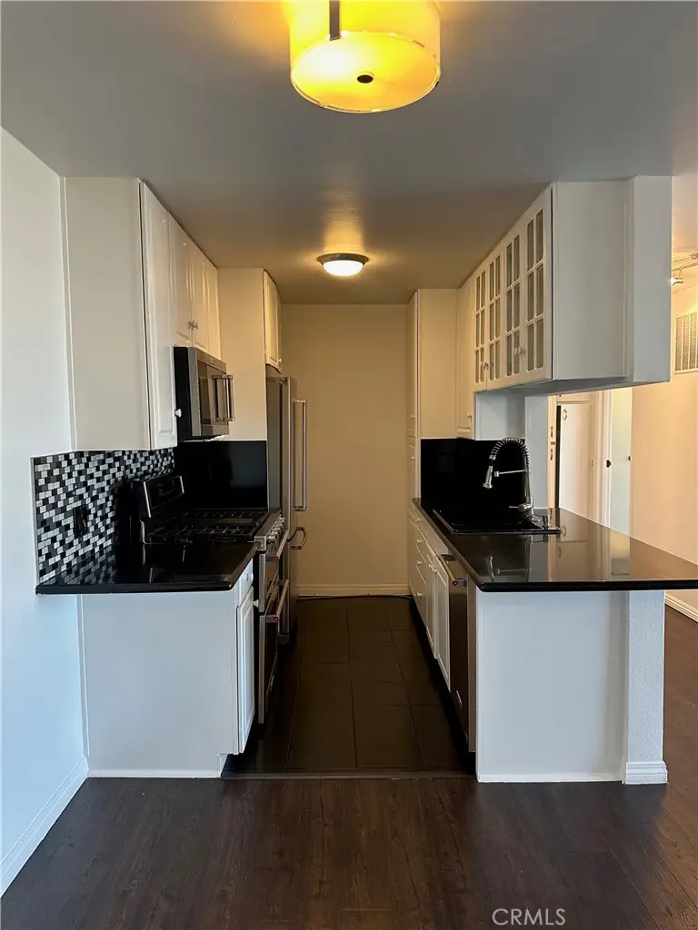 421 S La Fayette Park Place #509, Los Angeles, CA 90057 - #2