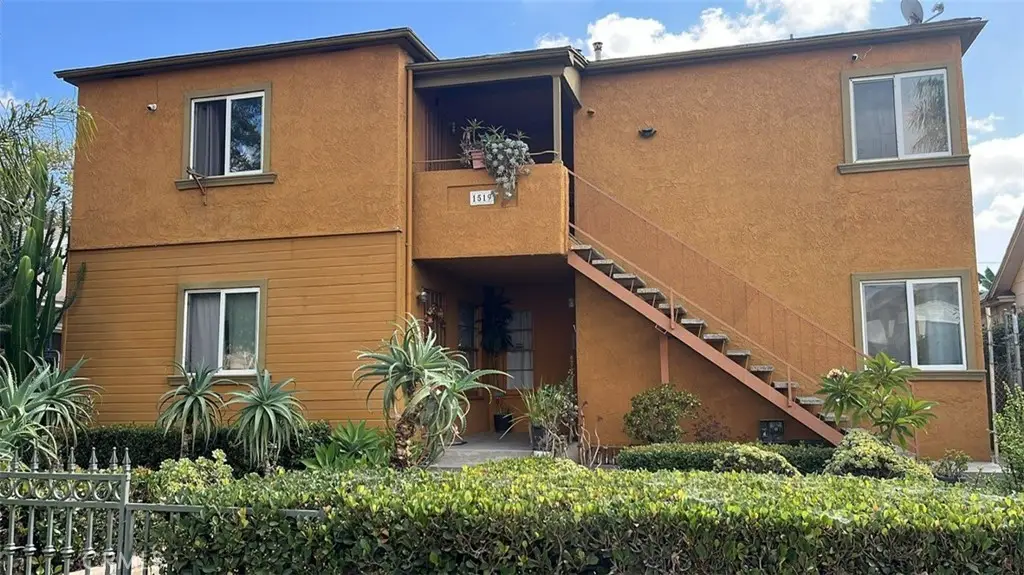 1519 N Ross, Santa Ana, CA 92706 - #1
