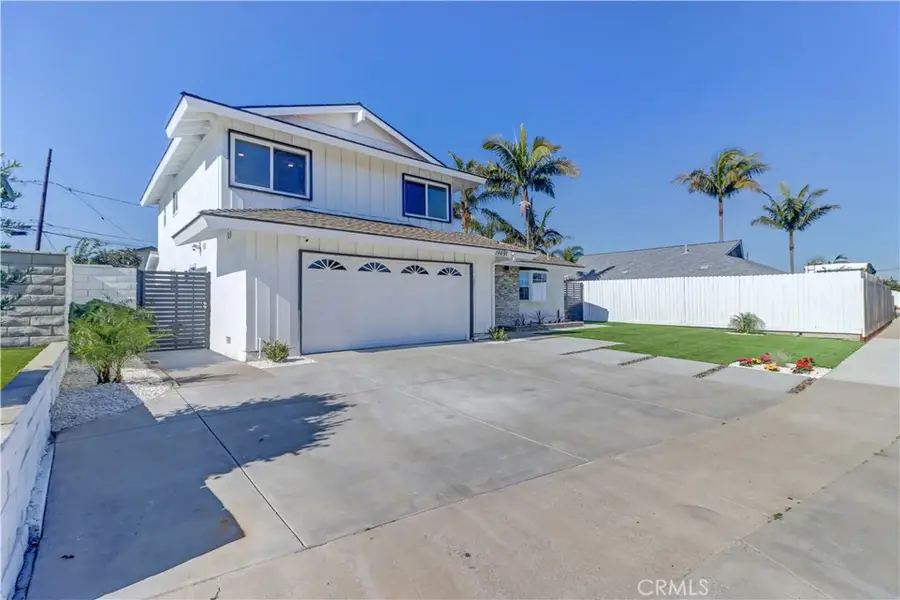 19691 Canberra Lane, Huntington Beach, CA 92646 - Image #2