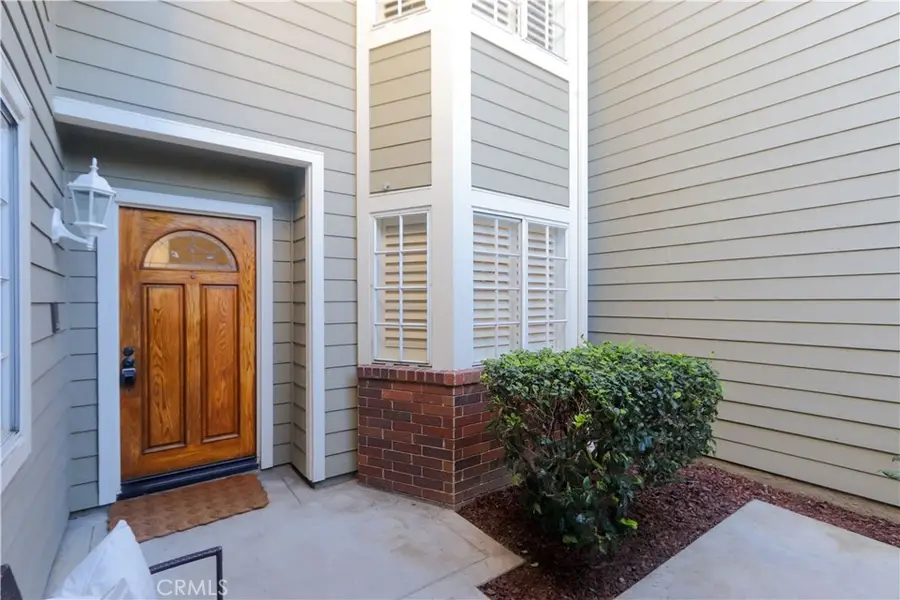 651 Wakefield Court #102, Long Beach, CA 90803 - Image #2