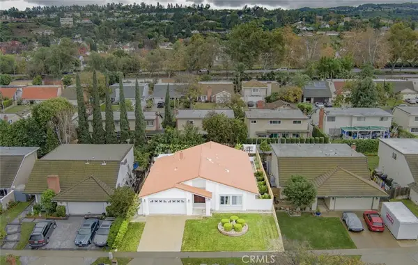 6124 E Camino Correr, Anaheim Hills, CA 92807