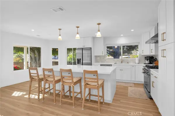 24802 Elena, Laguna Hills, CA 92653