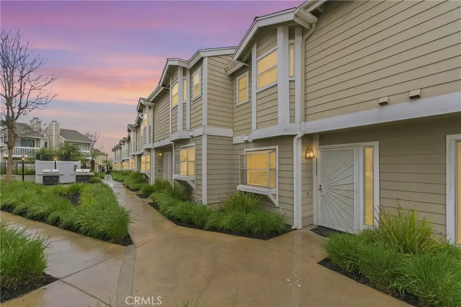14861 Mulberry Drive #1311, Whittier, CA 90604 - Image #2