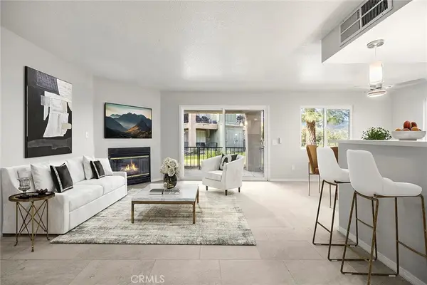 2616 Avenida Del Vista #104, Corona, CA 92882