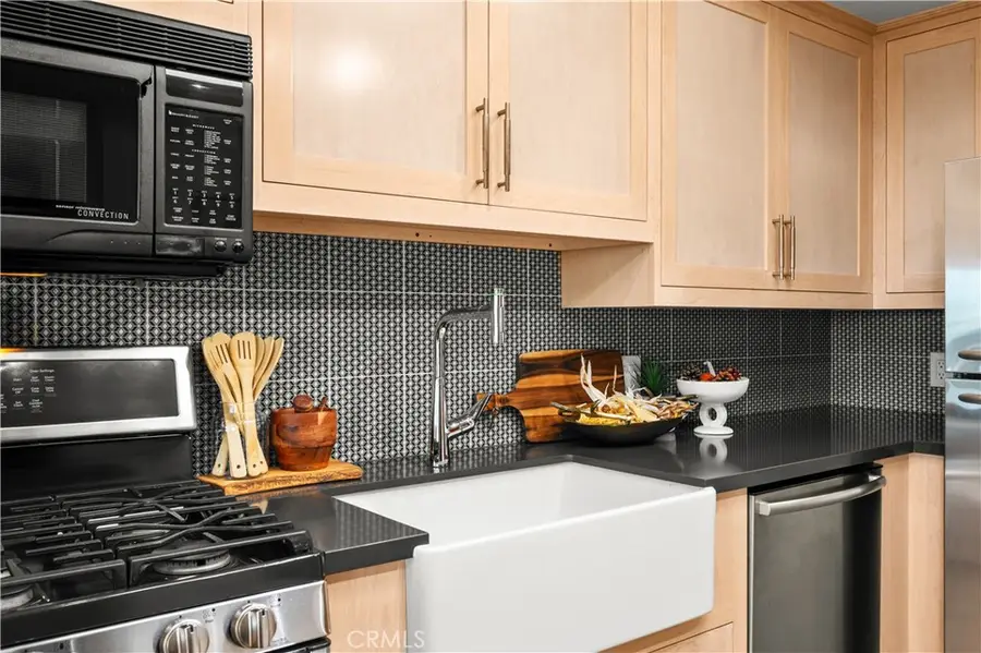 2503 E 21st Street #205, Signal Hill, CA 90755 - #3