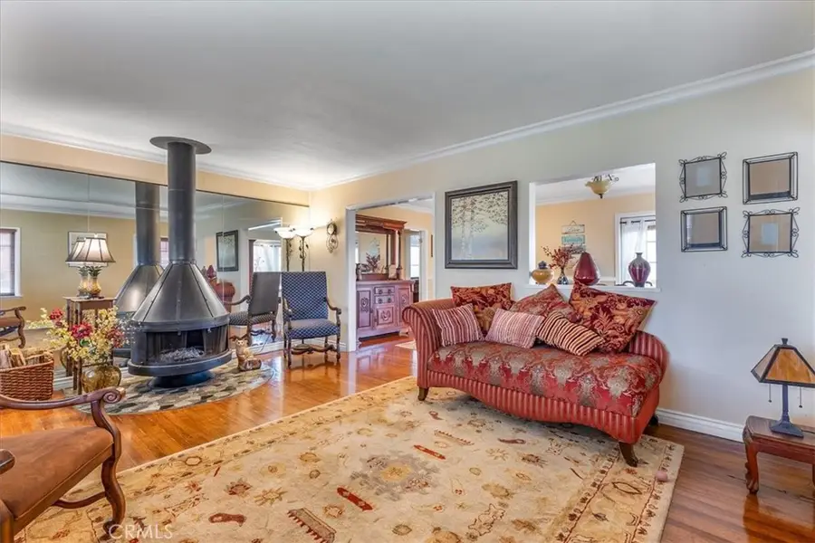 2289 Golden Avenue Avenue, Long Beach, CA 90806 - Image #3