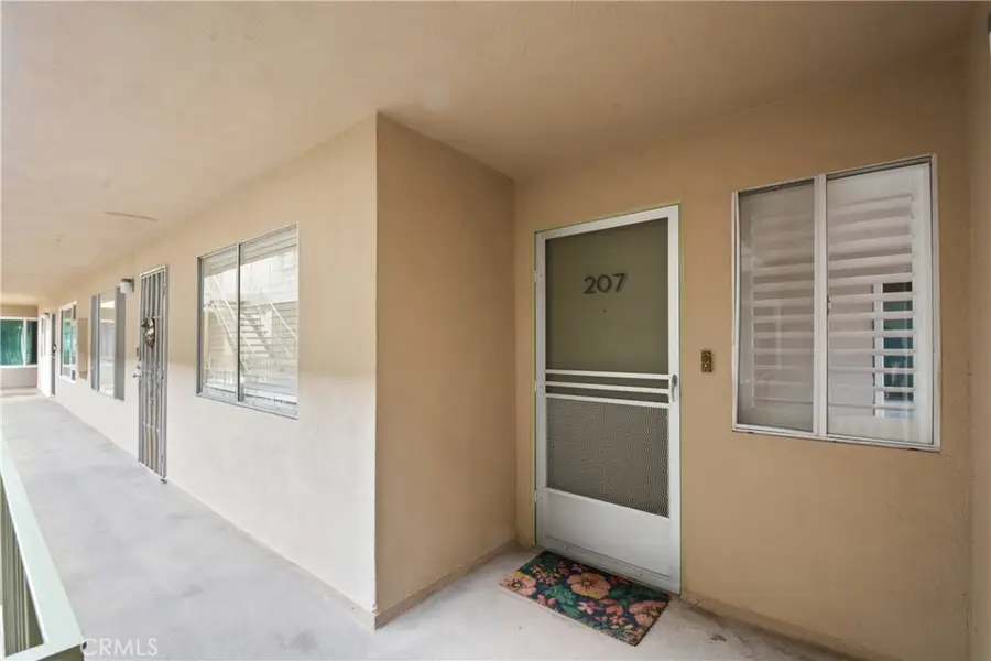 345 Wisconsin #207, Long Beach, CA 90814 - #2